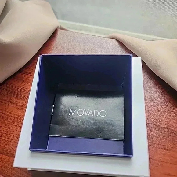 MOVADO Bold Evolution Women's Watch.. - Picture 9 of 11